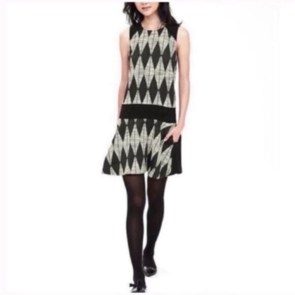 Banana Republic black dress with beige rhombuses sleeveless size 14 - Picture 1 of 14